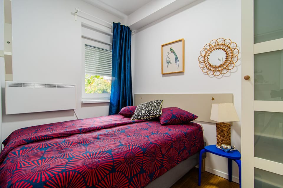 Bed, View (from property/room), Photo of the whole room, Bedroom, heating, internet