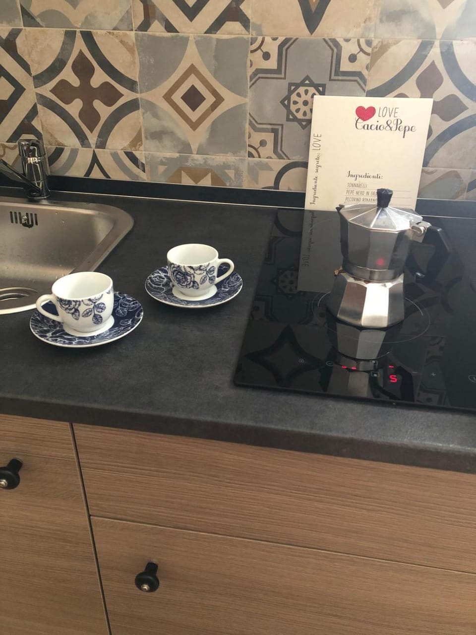 Coffee/tea facilities