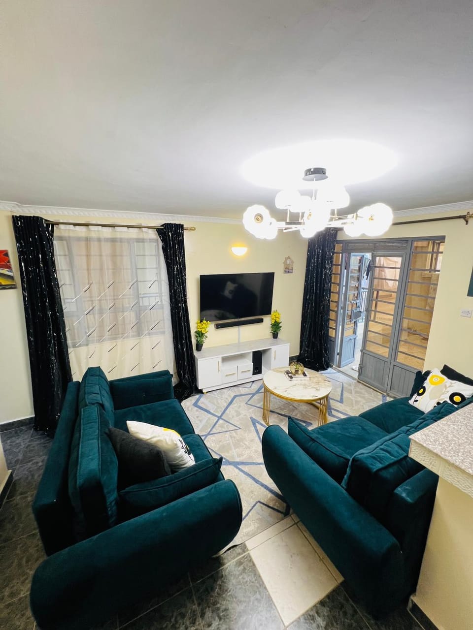 Zamu Homes kamakis - 1 bedroom Apartment in Nairobi