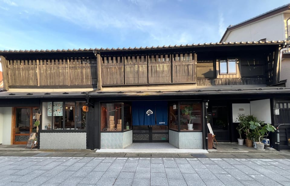 Property building, Day