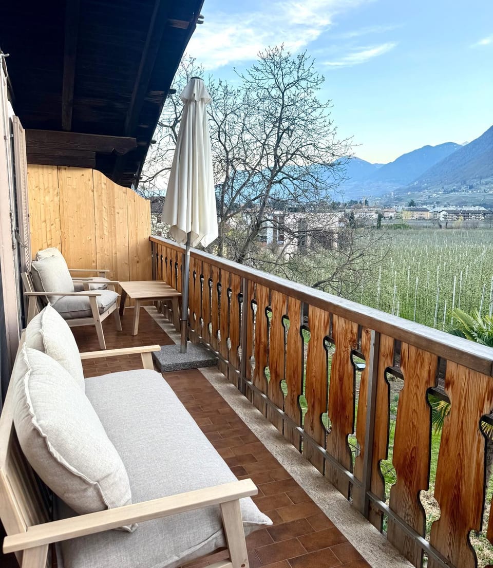 Apartment Bergblick auf Bio-Hof Apartment in Tirol