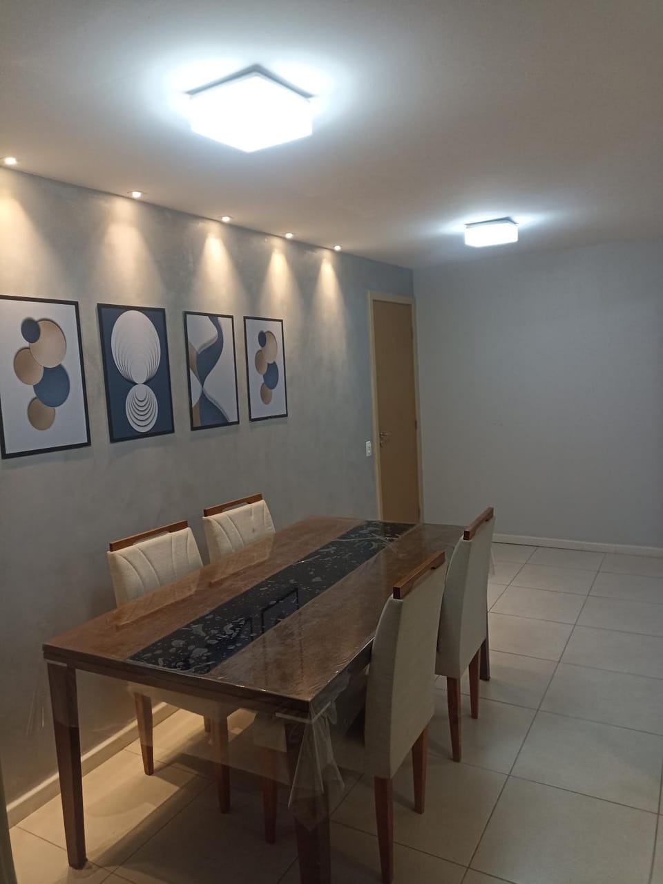 Golden Gate Residence Service Apartment in Vitoria