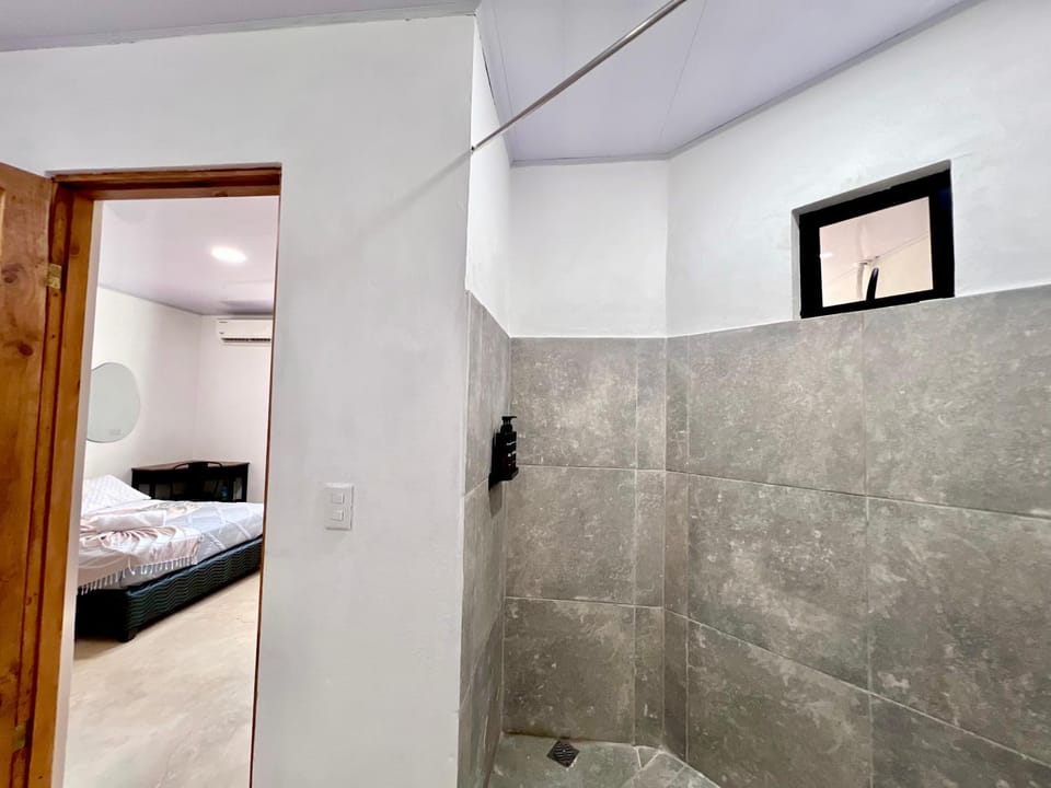 Zen Studio House in Puntarenas Province