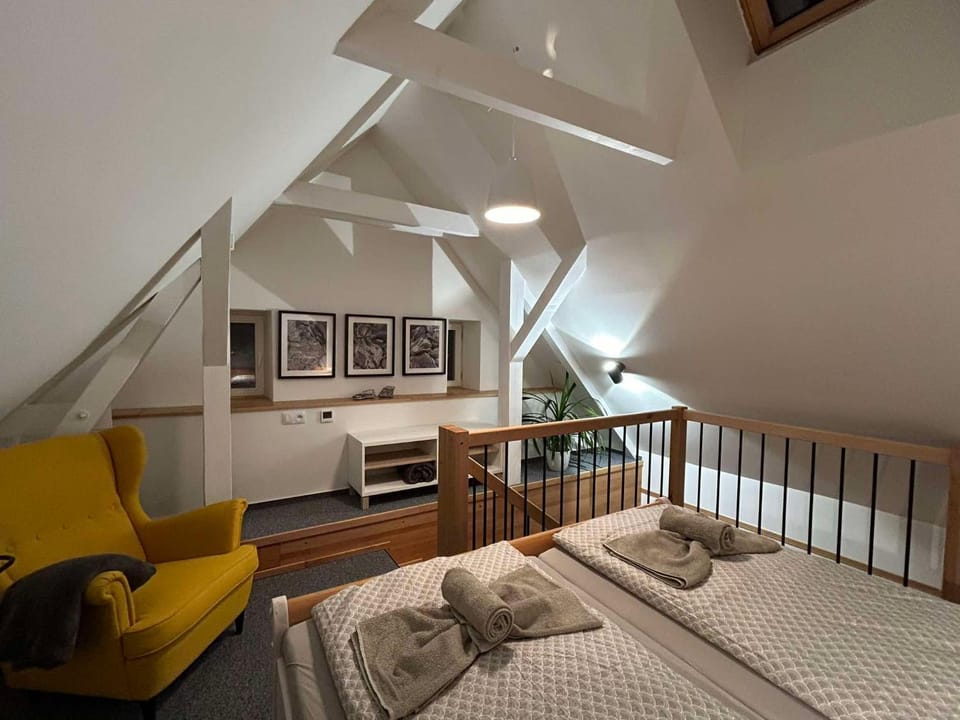 Seating area, Bedroom