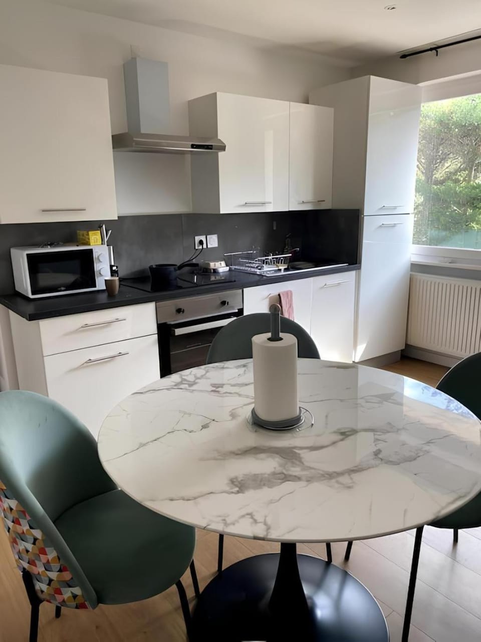 Kitchen or kitchenette, Dining area, kitchen