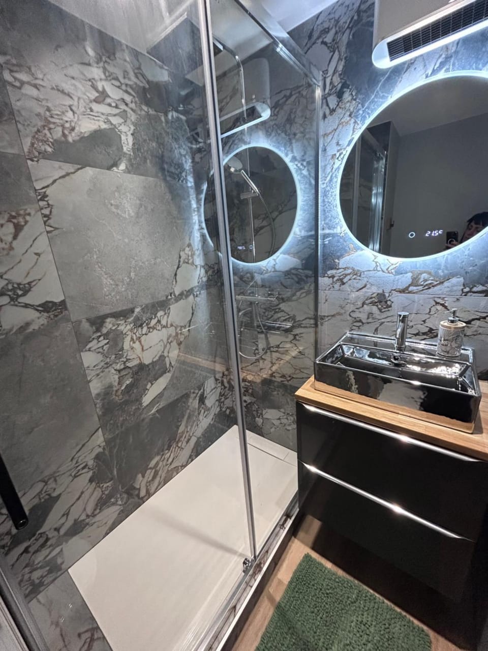 Shower, Bathroom