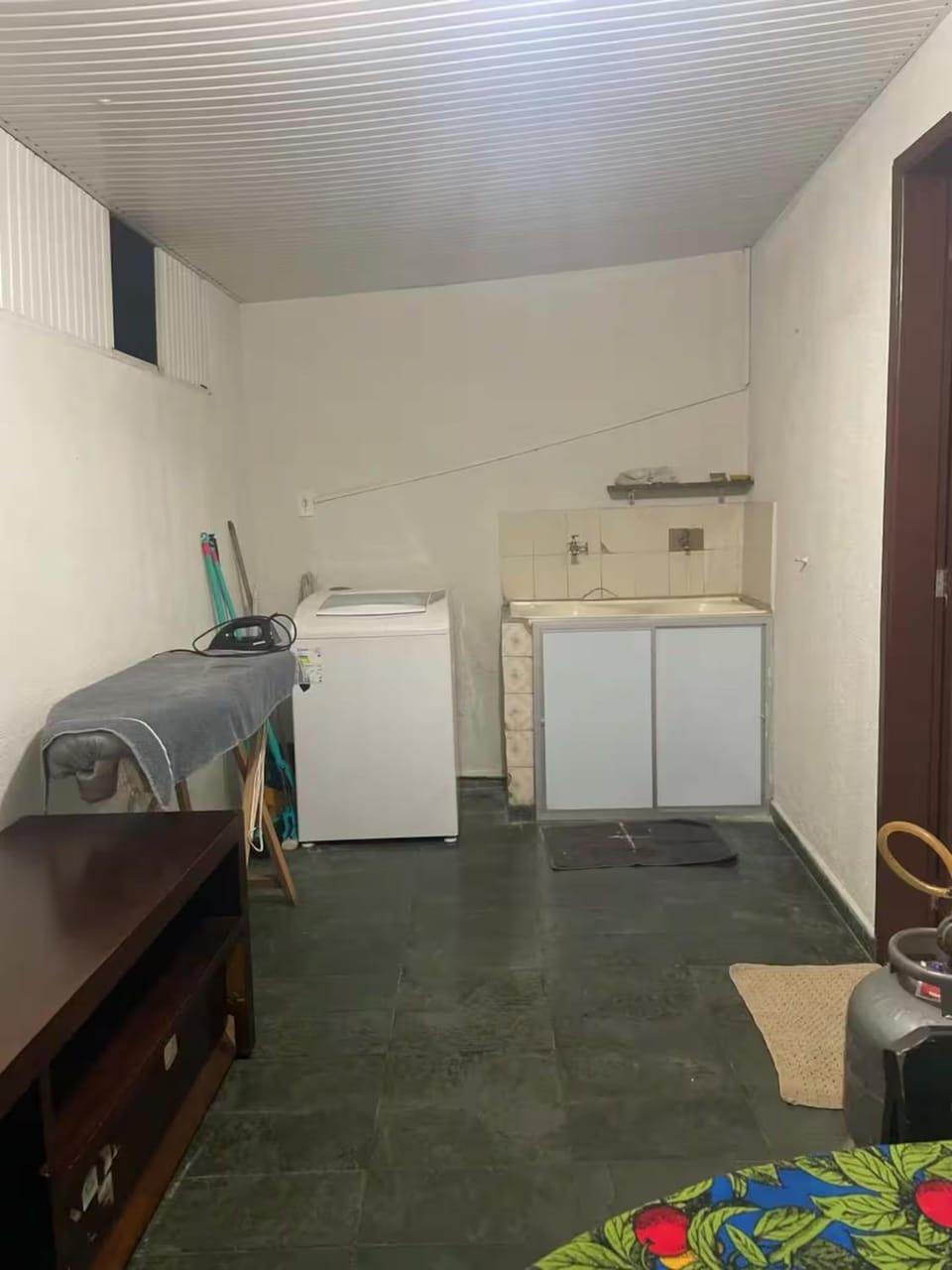 laundry, washing machine