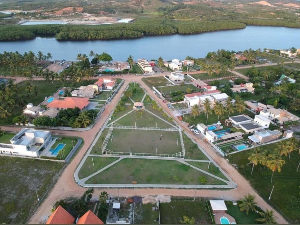 Day, Bird's eye view