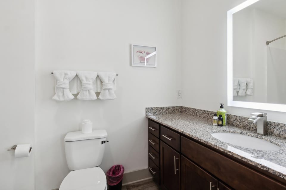 Overlook 1306 I Resort Style Living I Parking Apartment in Farragut