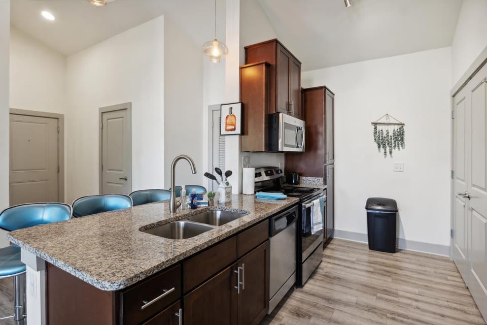 Overlook 4302 I Stunning 2Bd2Bth Apt I Pool Apartment in Farragut