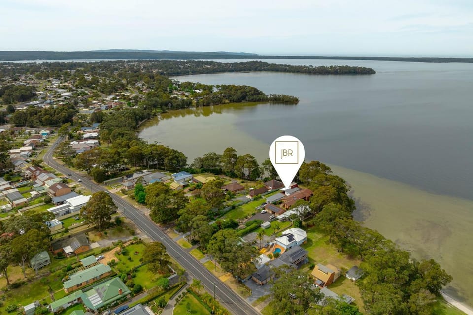 Jado on the Lake, Jervis Bay House in Saint Georges Basin