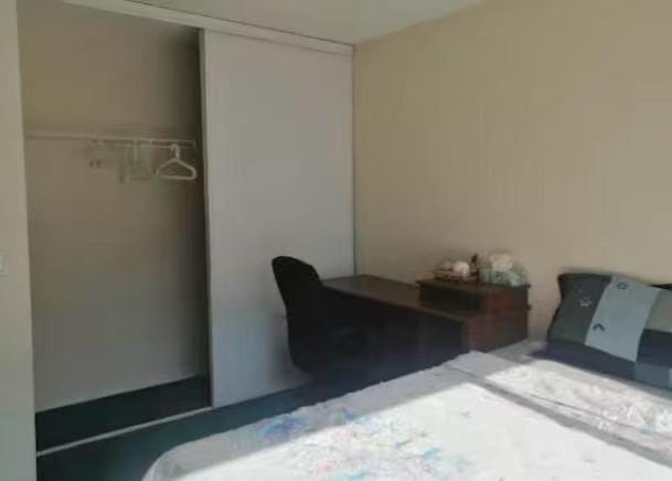 greenview mck sunny room Vacation rental in Calgary