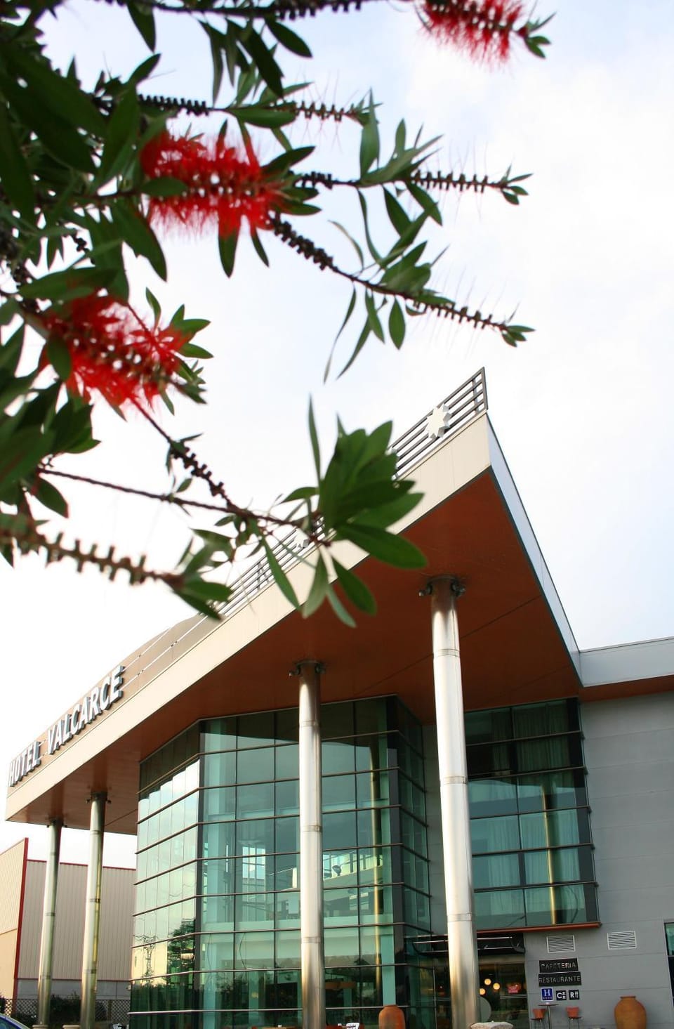 Facade/entrance