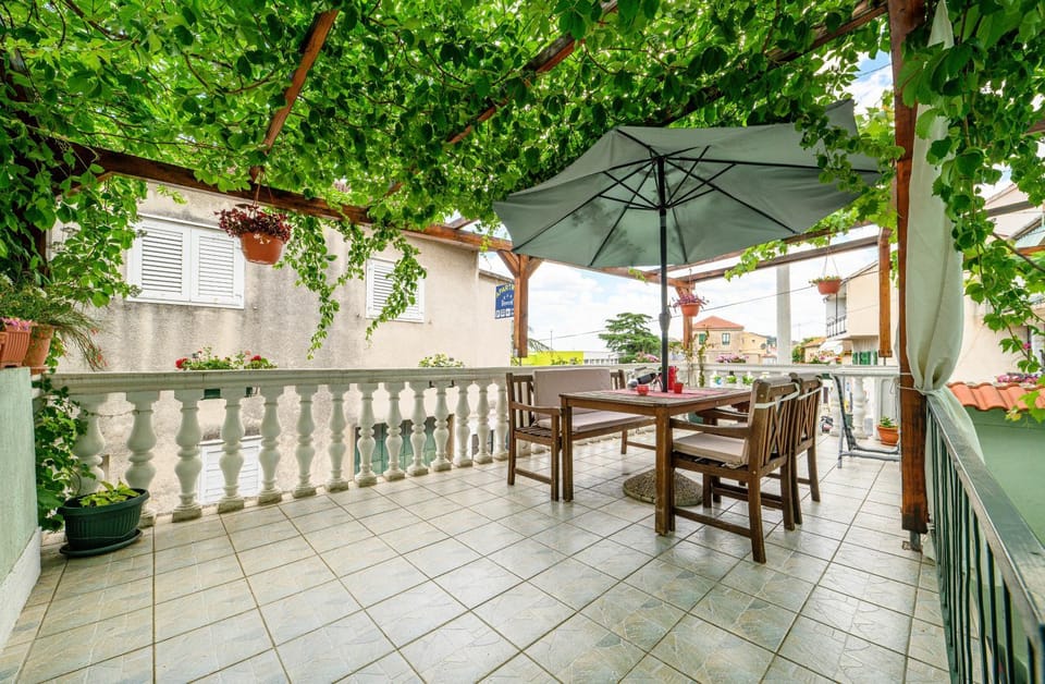 Summer, Balcony/Terrace