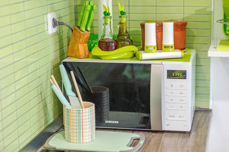 Coffee/tea facilities, Kitchen or kitchenette