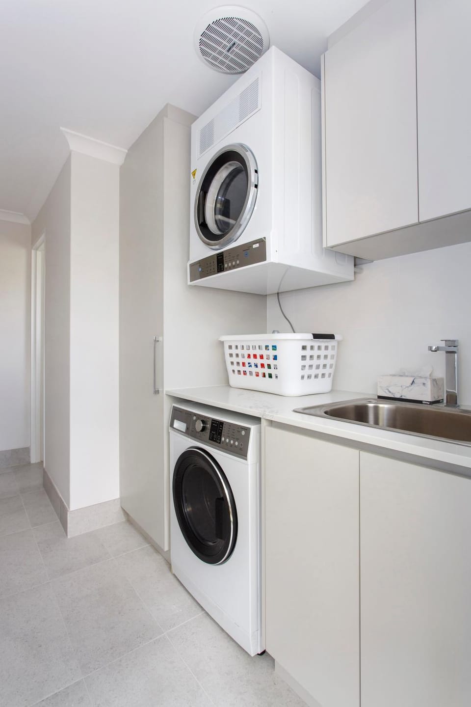 laundry, washing machine, dryer