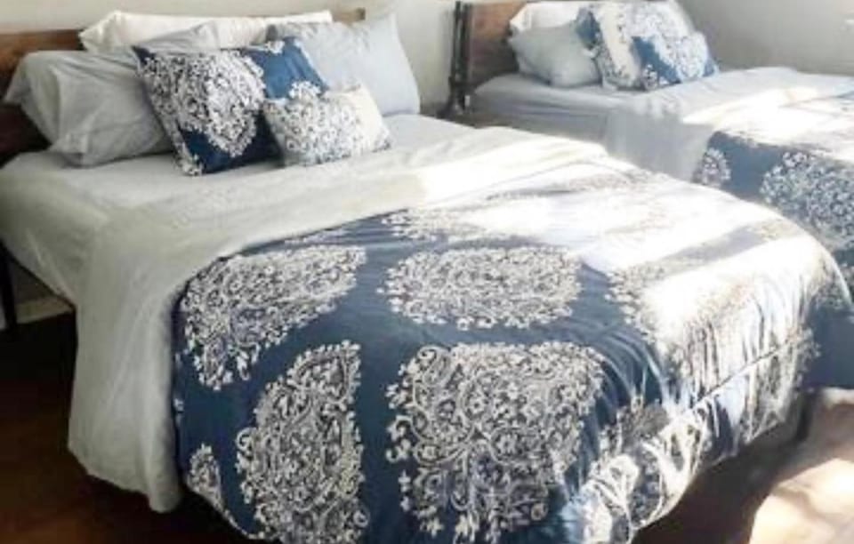 Turquoise Gem Apartment in Cheltenham Township