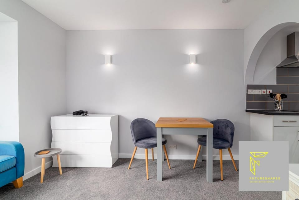GuestReady - Cosy Wimbledon Studio Flat Apartment in London