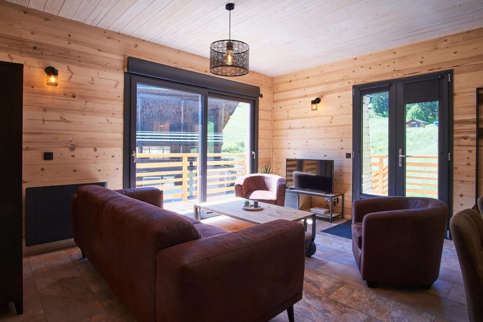 Property building, Living room