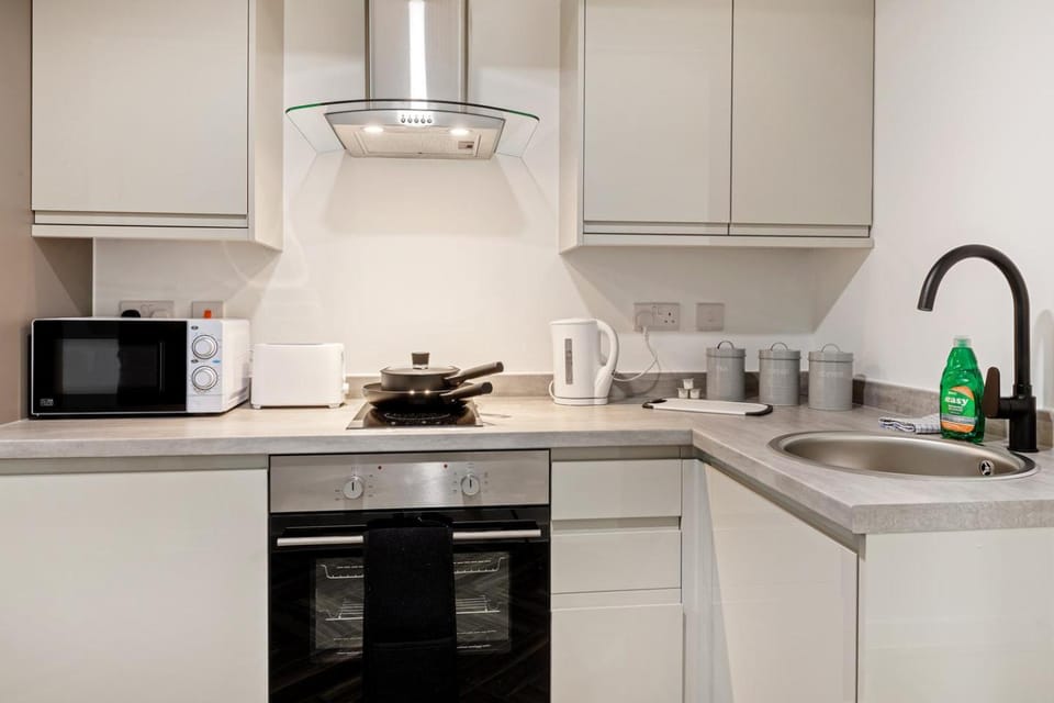 Kitchen or kitchenette, kitchen, kitchen