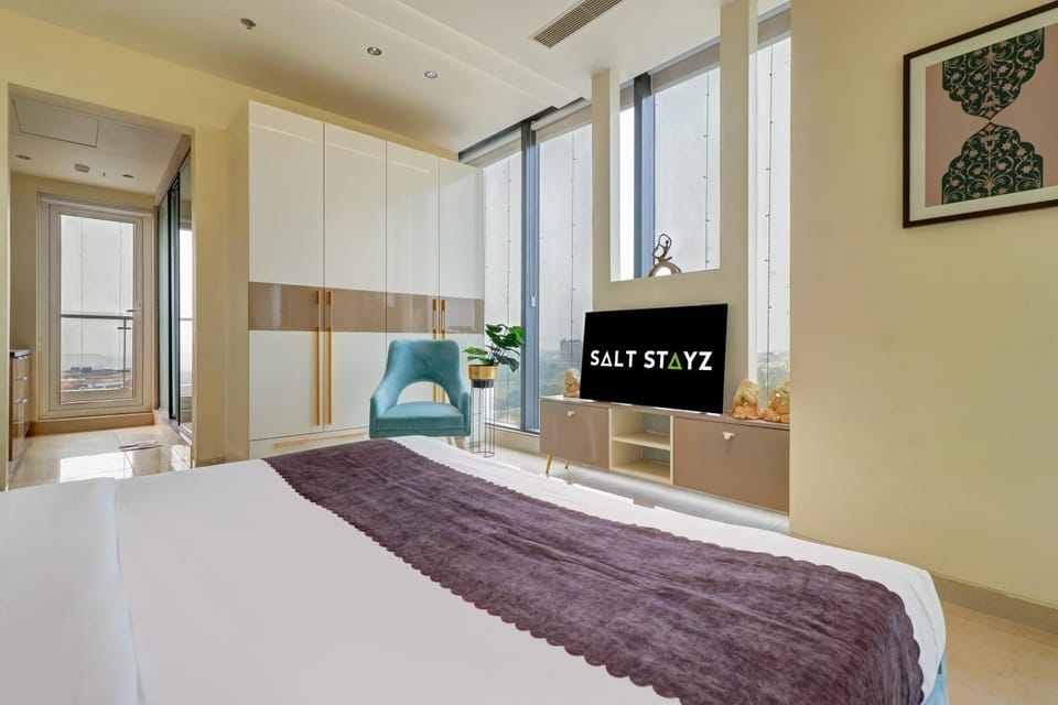 Bed, TV and multimedia, Photo of the whole room, Bedroom, hair dresser