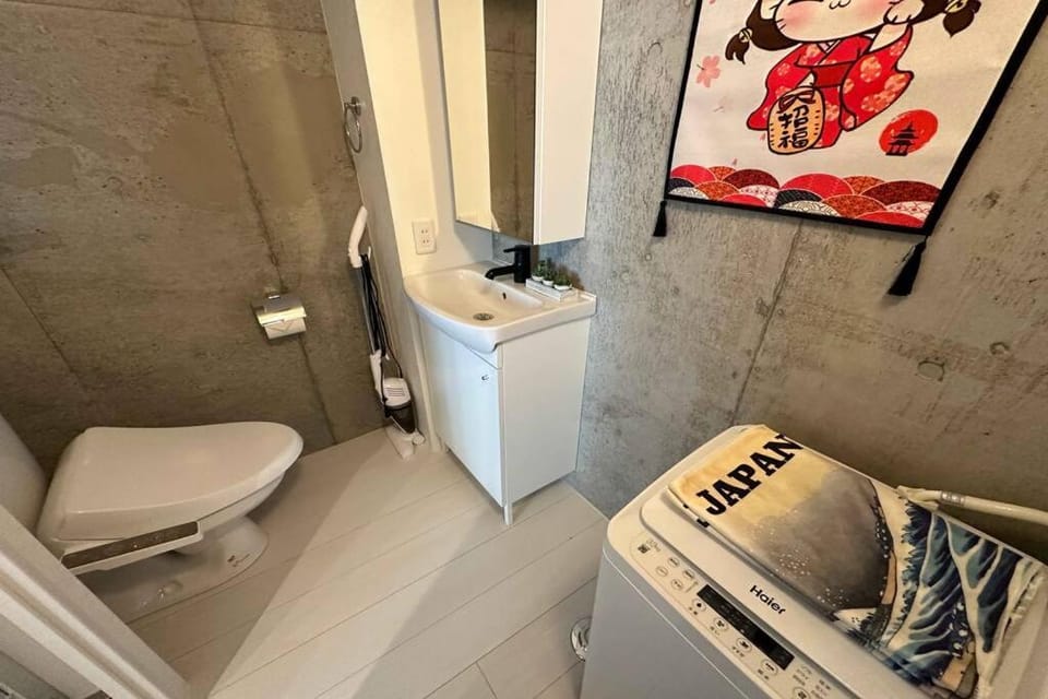 24年8月新築10月オープン 王子駅徒歩5分 丸貸切る 最大4人 2a室 Apartment in Saitama Prefecture