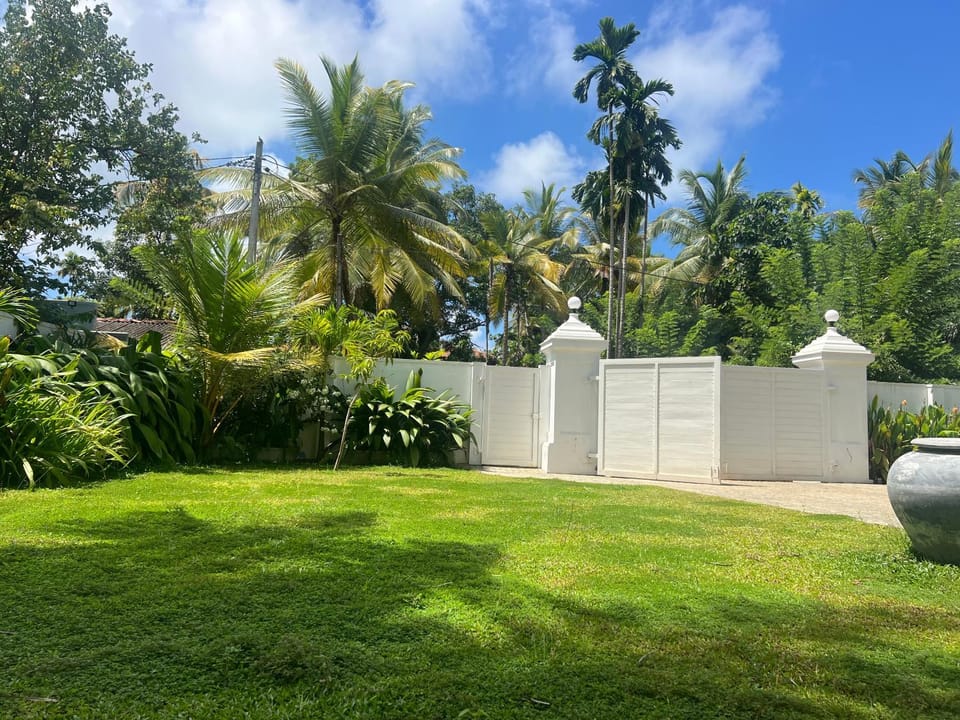 Star Light Tropical Villa Bed and Breakfast in Western Province
