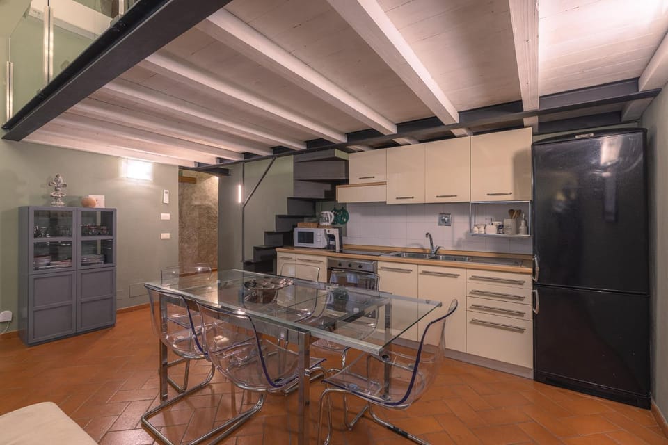 Kitchen or kitchenette, Dining area, dishwasher, oven, stove