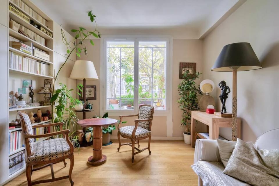 Appart calme à Buttes-Chaumont Apartment in Paris