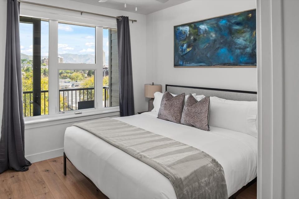 Bed, Balcony/Terrace, Bedroom