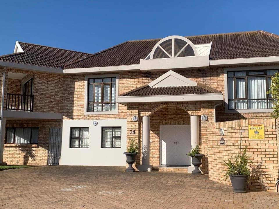 Property building, Day, Street view, Street view