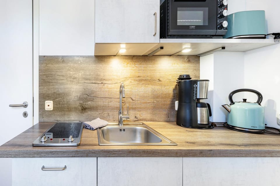 Kitchen or kitchenette, Living room