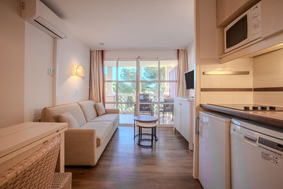Property building, Living room