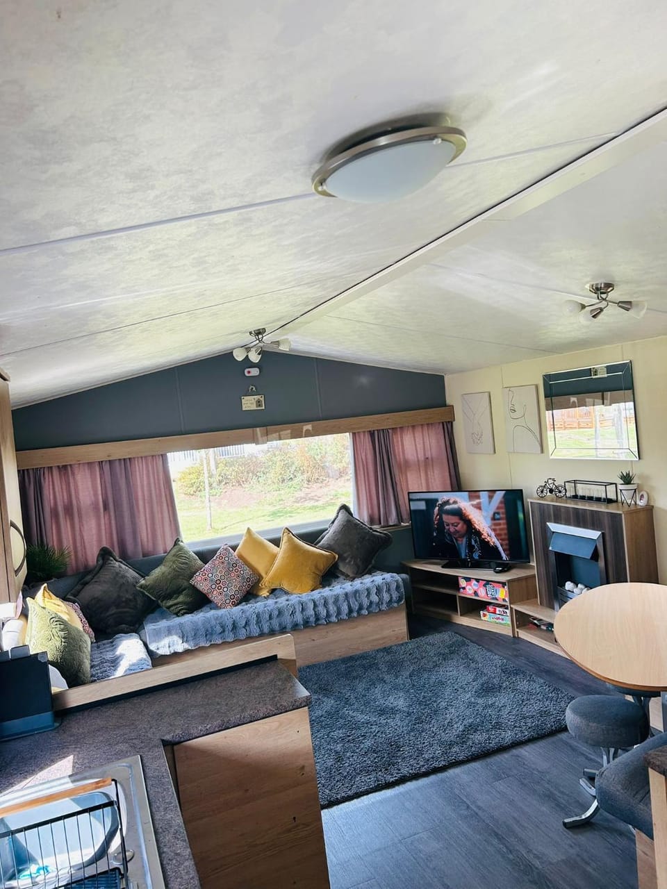 Beautiful 8 Birth Holiday Home - Tattershall Lakes Campground/ 
RV Resort in Tattershall