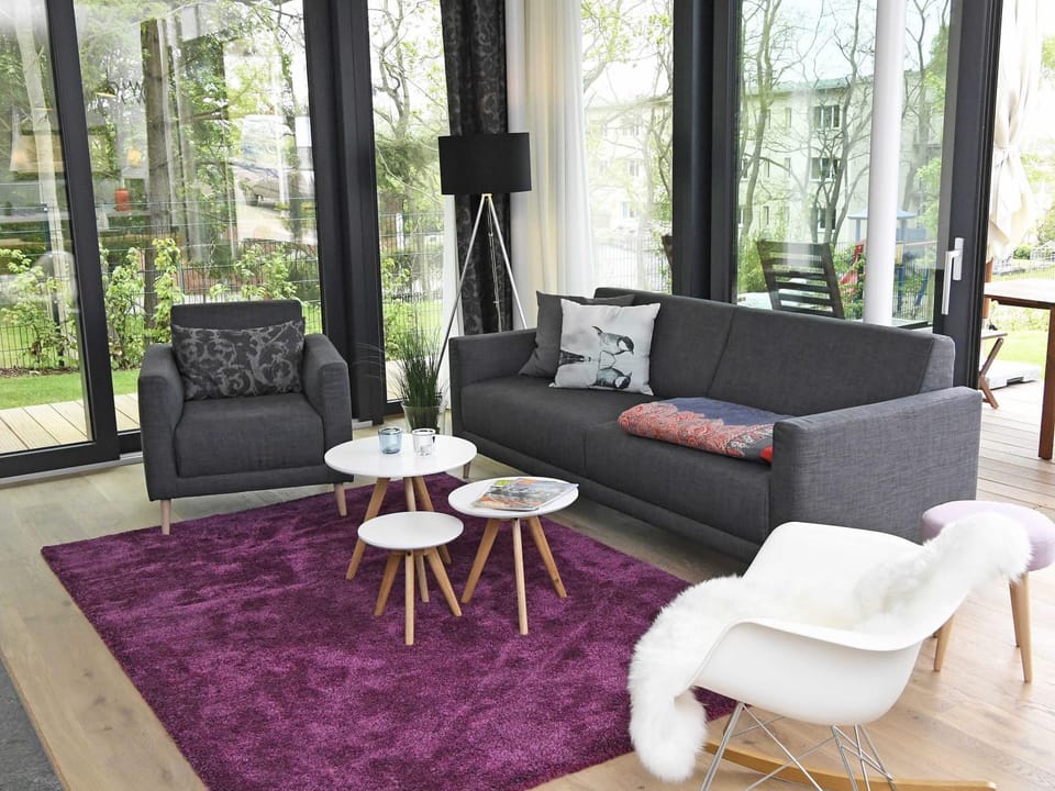 Garden, Living room, Seating area, Garden view