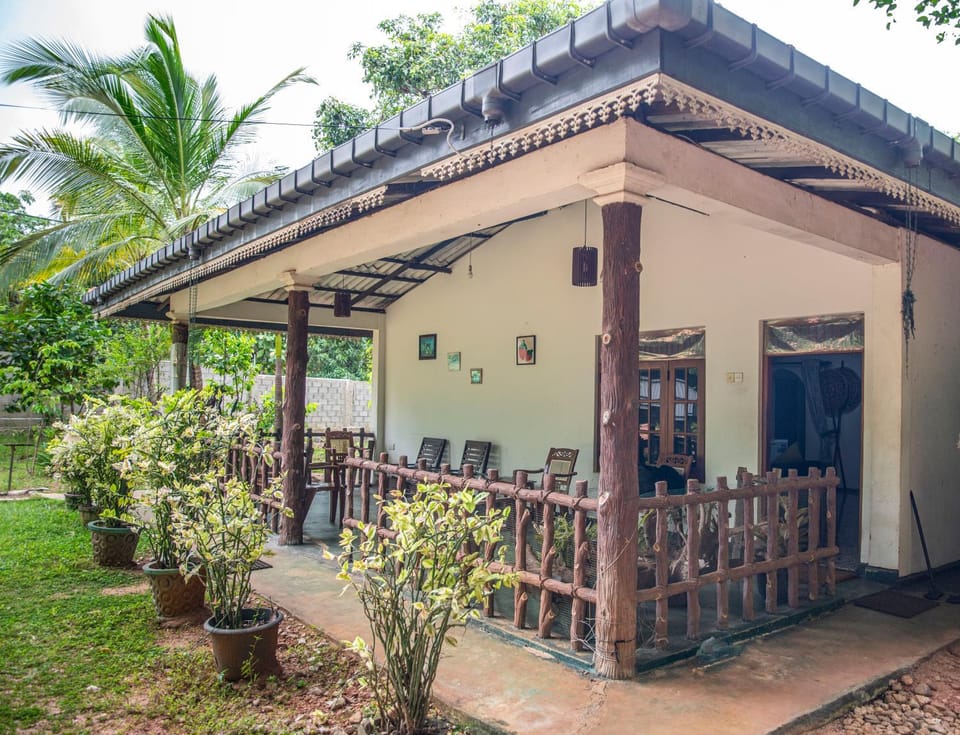 Property building, Balcony/Terrace, Balcony/Terrace, Garden view