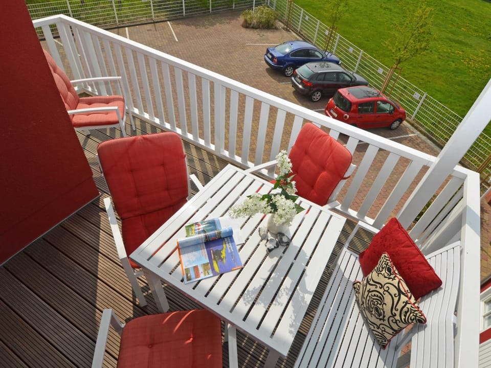 Patio, Day, View (from property/room), Balcony/Terrace, Seating area, Dining area