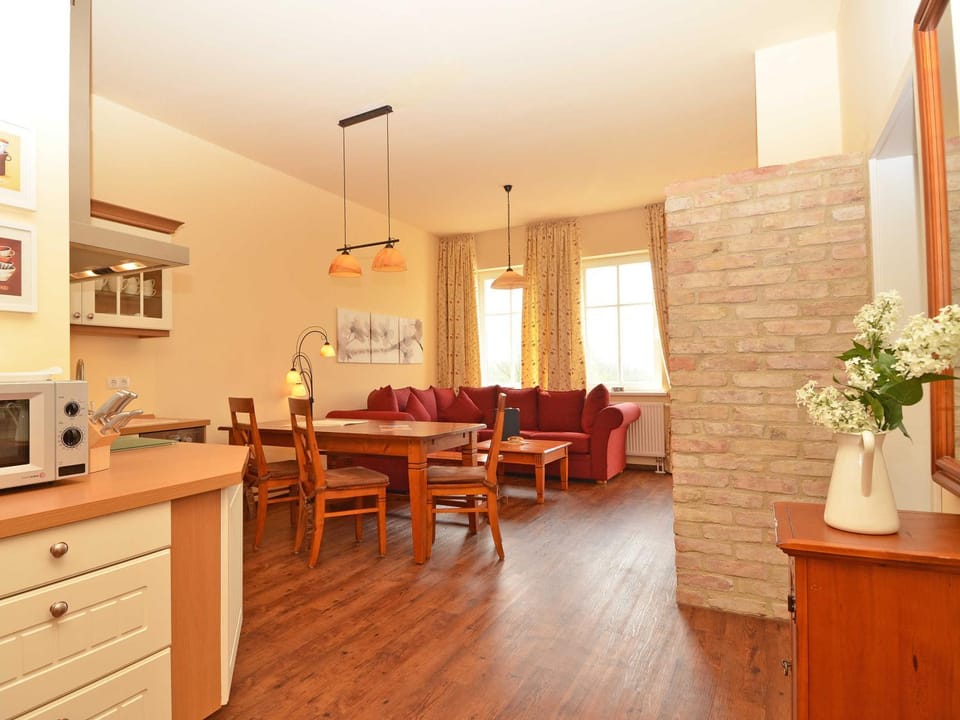 TV and multimedia, Kitchen or kitchenette, Living room, Seating area, Dining area, minibar, stove, toaster