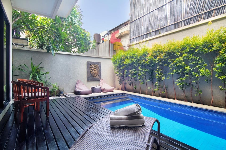 Day, Garden, Garden view, Pool view, Swimming pool, sunbed