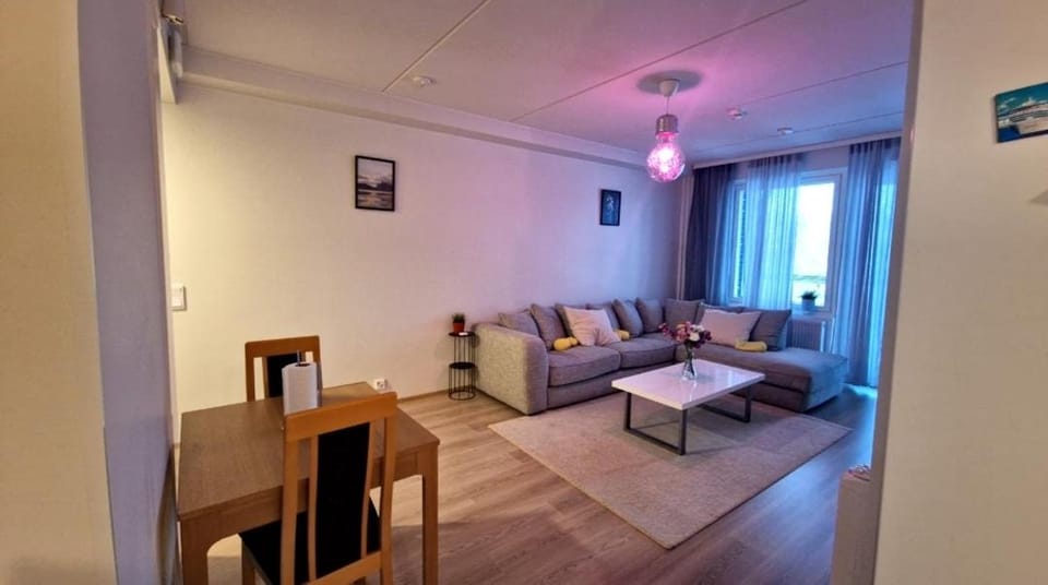 Living room, Photo of the whole room, Seating area