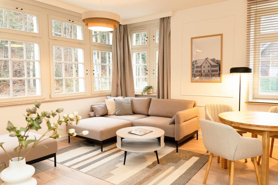 Living room, Seating area, Dining area