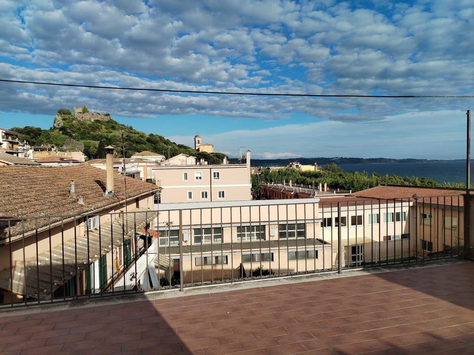 Appartamento sul lago - Trevignano Romano Apartment in Trevignano Romano