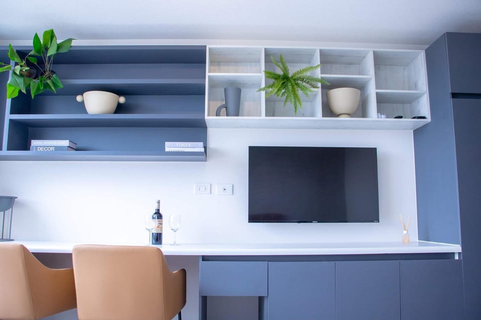HOM l Parking Wifi CoWork Faro Turismo Piscina Apartment in La Serena