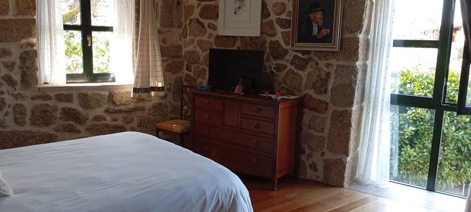 La Casona RibeiraSacra House in Galicia