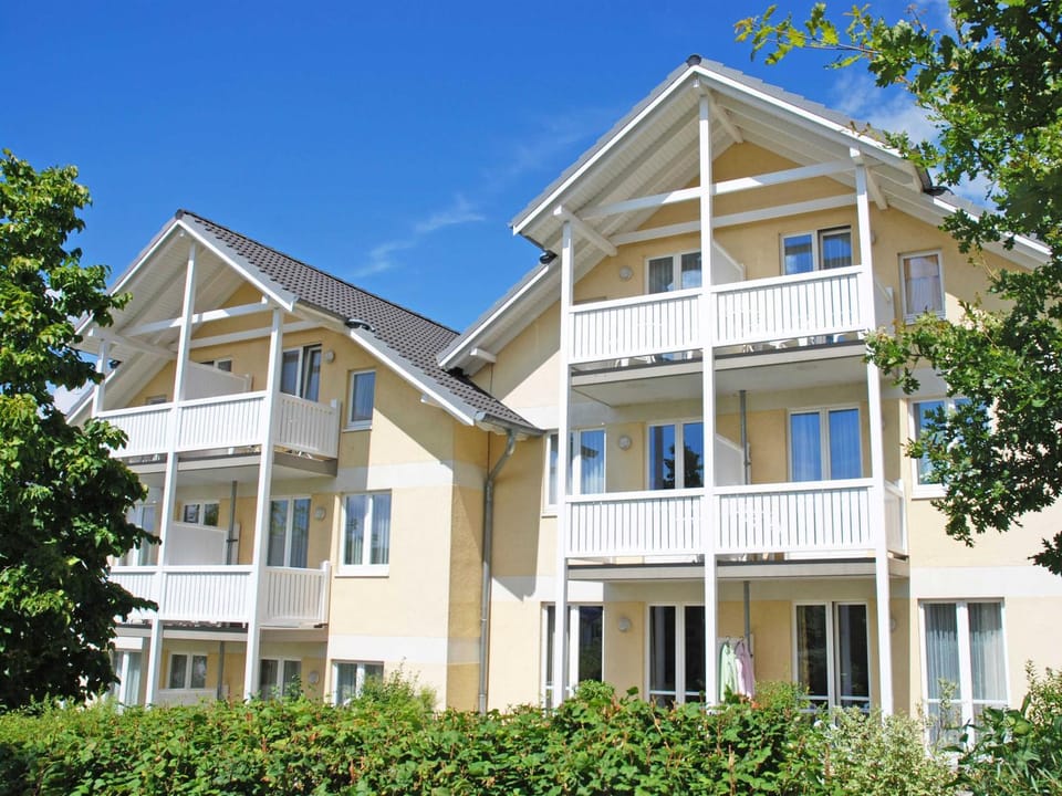 Property building, Balcony/Terrace