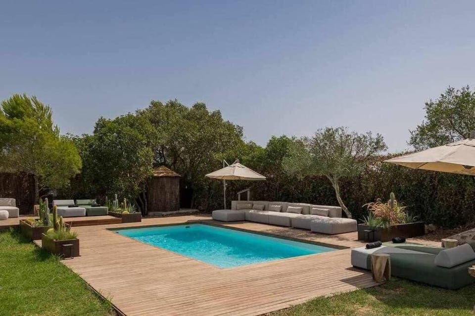 The Cave Tarifa Large Luxury in the countryside Villa in Costa de la Luz