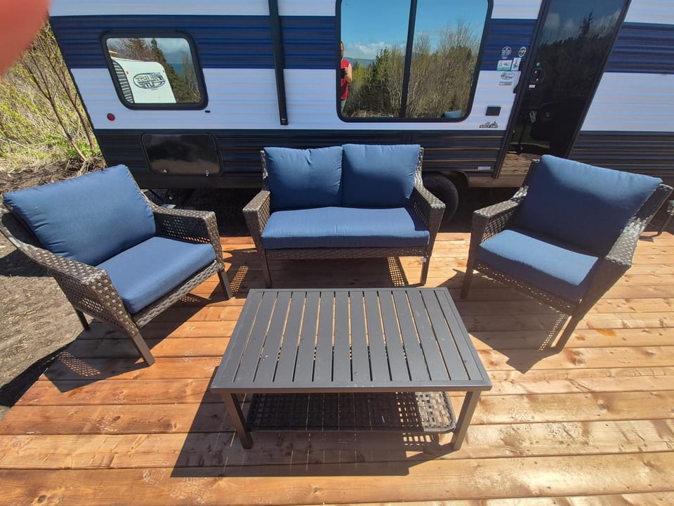 Moceanset Getaways - Luxurious, Ocean, Mountain And Sunset Views "Camping Experience" Bed and Breakfast in Nova Scotia