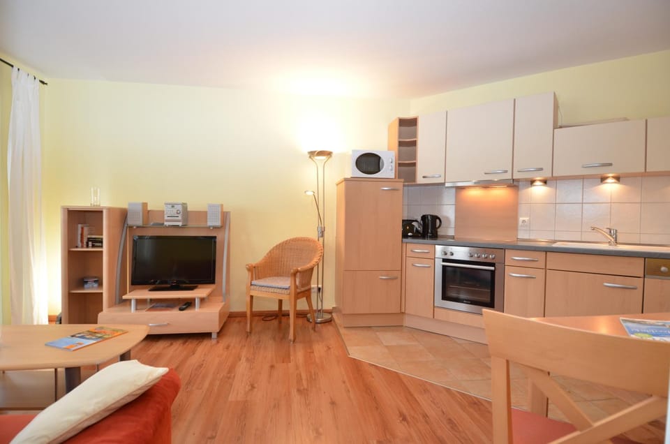 Kitchen or kitchenette, Living room, Photo of the whole room