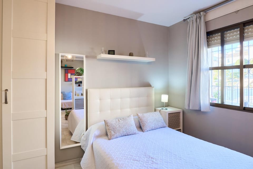 Living room, Bedroom