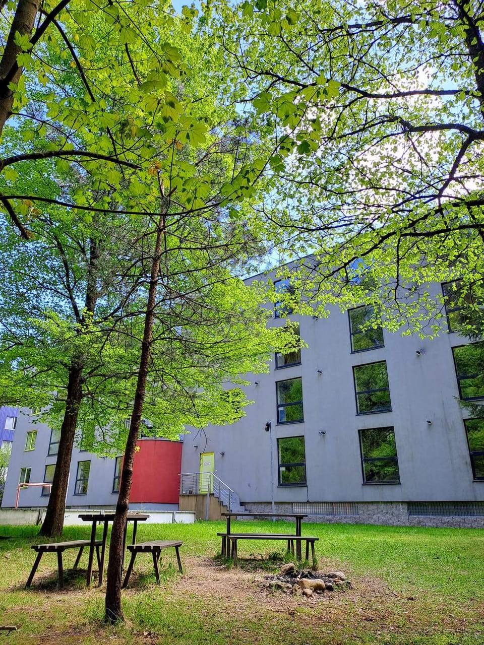 HARRADISE Extra vybavený apartmán pod Mumlavským vodopádem, na cestě na HŘEBENY, ZAHRADA pro relax i děti, vybavení PRO DĚTI, nejlepší VÝLETY v okolí, GYM & WELLNESS naproti Apartment in Lower Silesian Voivodeship